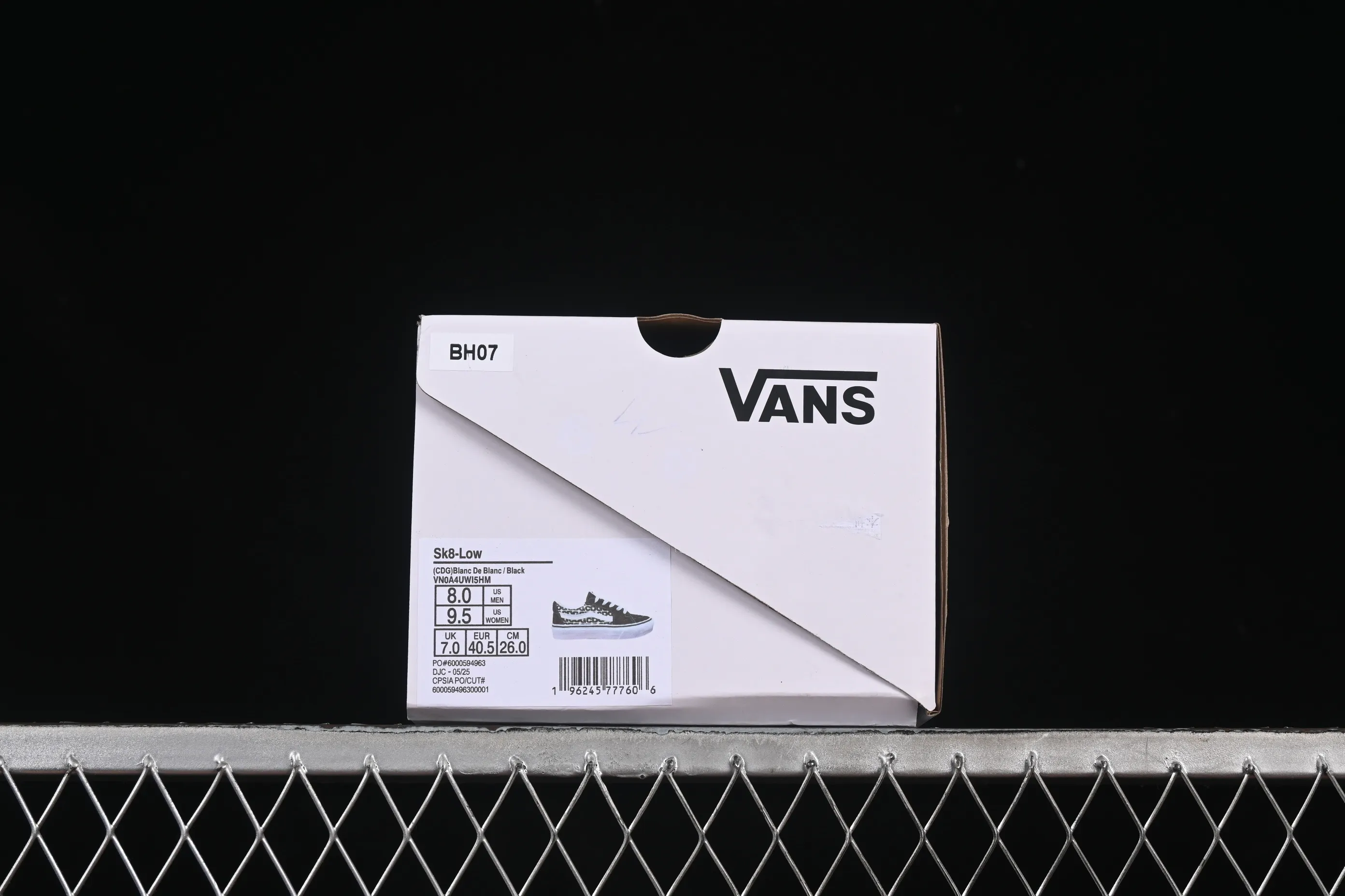 All categories Vans Vans series Vans Low Vans low-top Vans Sk8-Low Vans non-slip casual skateboard shoes VN0A4UWI5HM